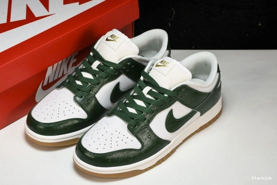FJ2260-002 Gorge Nike Green Low Dunk 0915